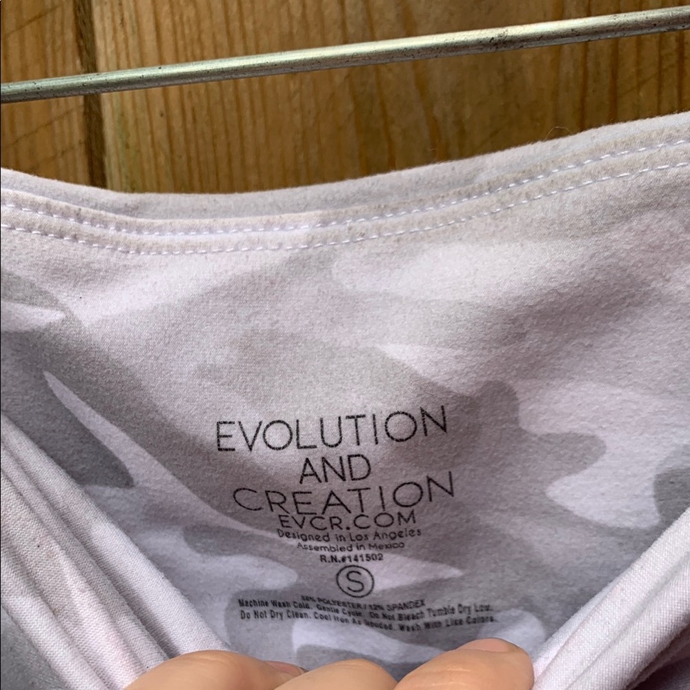 Evolution and Creation Gray Leggings High Waist Moisture-Wicking - Picture 3 of 3